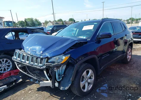 2017 Jeep New Compass Latitude 4X4 from USA, damaged, VIN 3C4NJDBB5HT693266